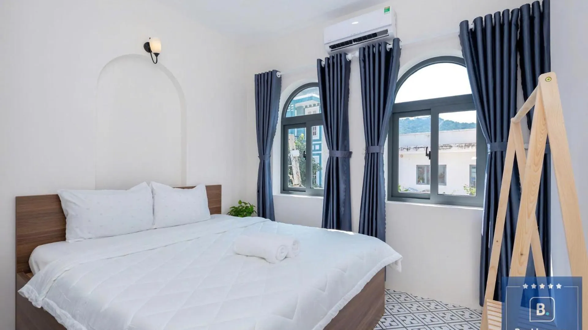New Villa 160 - Di Bo Ra Bien - Free Bida - Loa Karaoke Vũng Tàu Vietnam